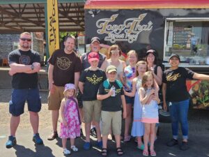 Tong Thai Street Food Family (April 2024)